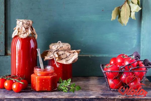 طرز تهیه رب گوجه خانگی غلیظ با نکاتی برای جلوگیری از کپک زدن